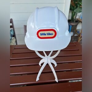Vintage Little Tikes hard hat, very good condition